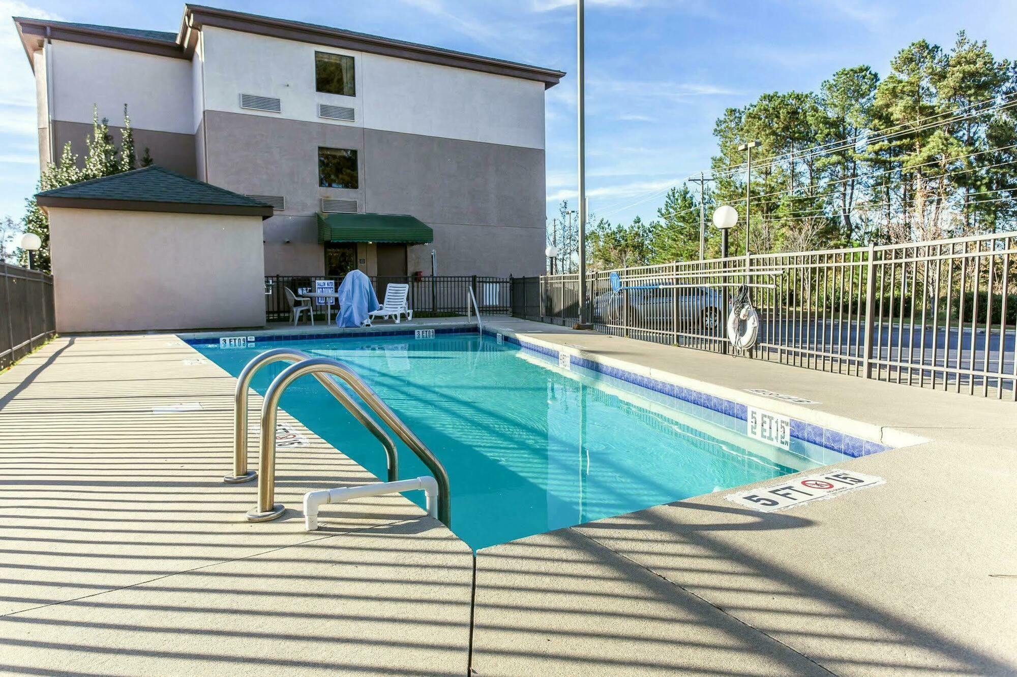 Sleep Inn Near Ft Jackson Колумбия Экстерьер фото